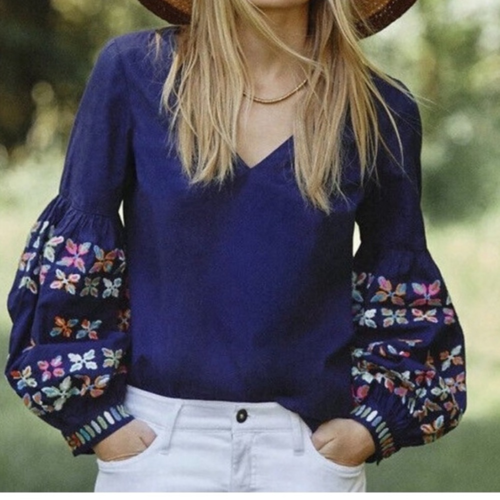 Maeve Navy Blue Embroidered Balloon-Sleeve V-Neck Top sz 4